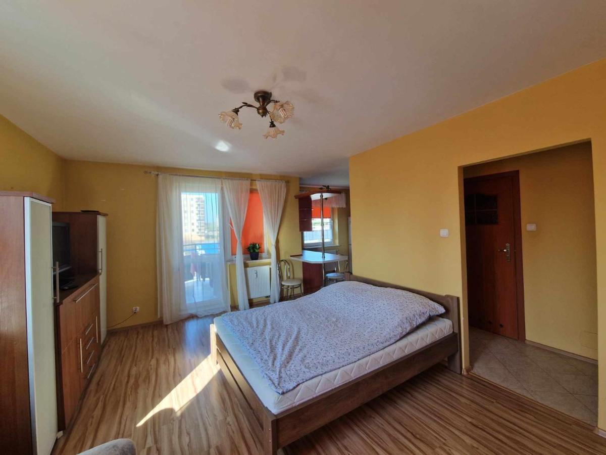 Апартаменты Apartament Dla Dwojga Красник Экстерьер фото